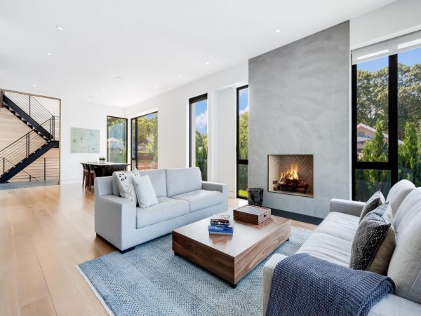 Sag Harbor Vacation Home Five Bedroom with Pool