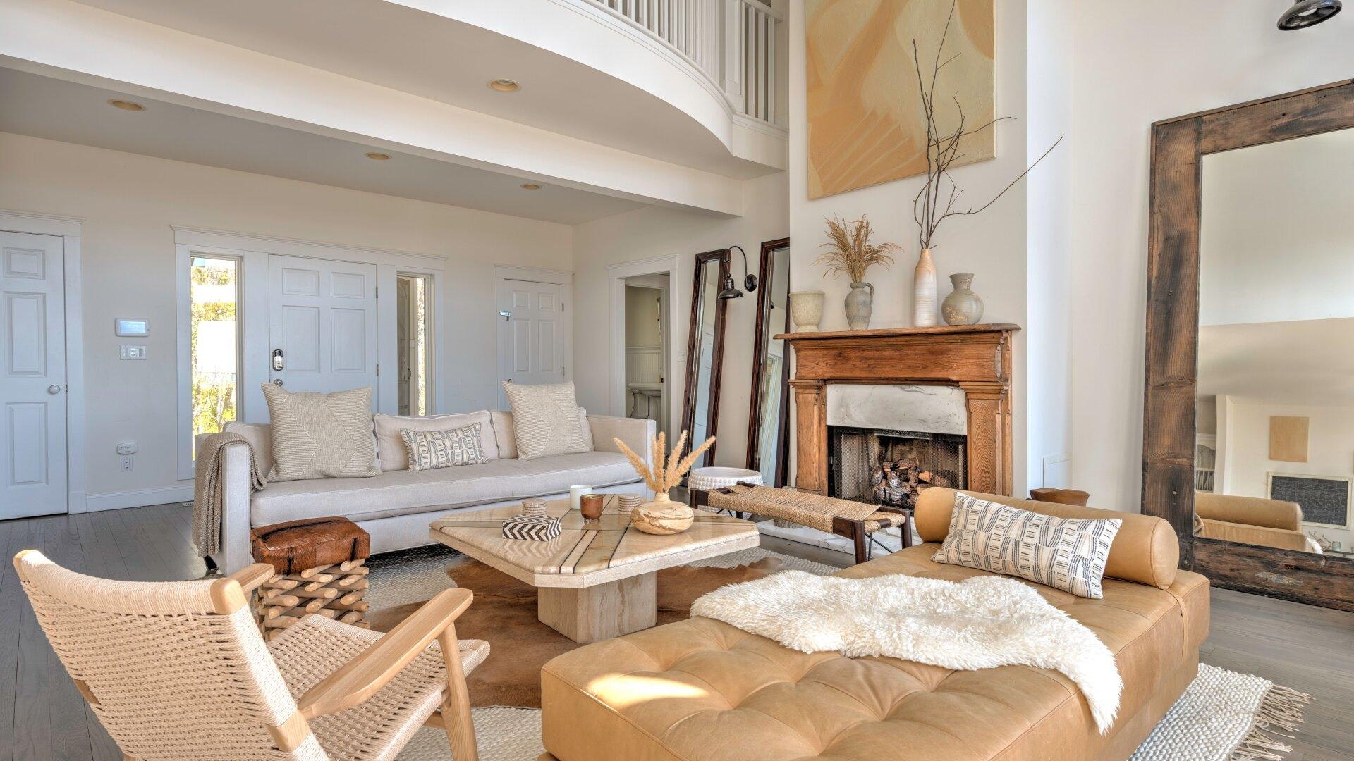 Walk to Beach Montauk Vacation Home Five Bedroom