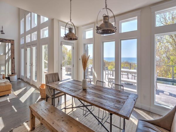 Walk to Beach Montauk Vacation Home Five Bedroom