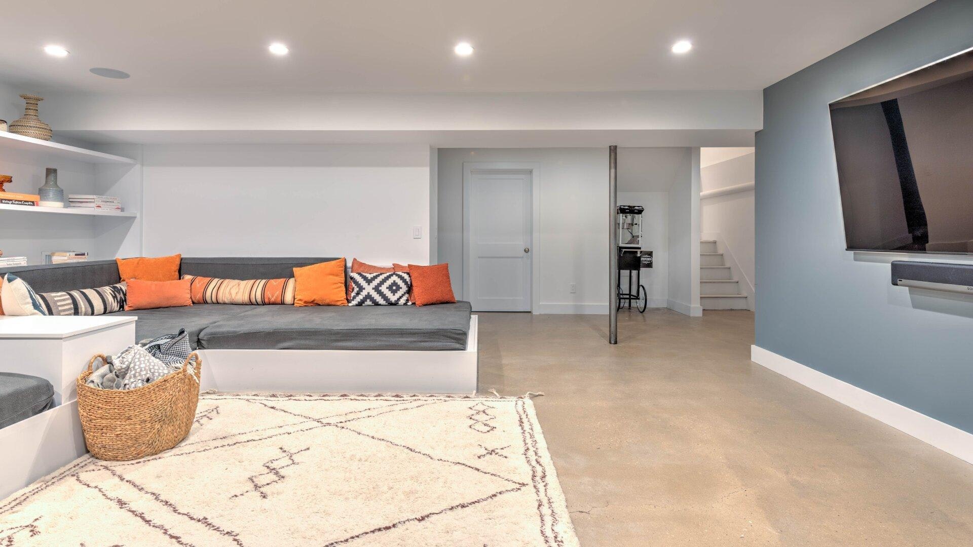 Walk to Beach Montauk Vacation Home Five Bedroom