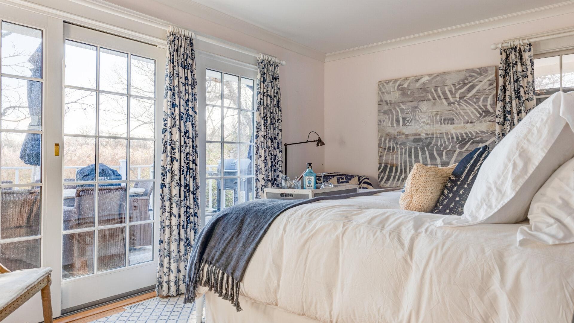 Hamptons Home 999793
