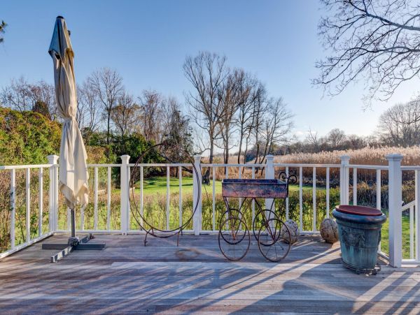 Hamptons Home 999793