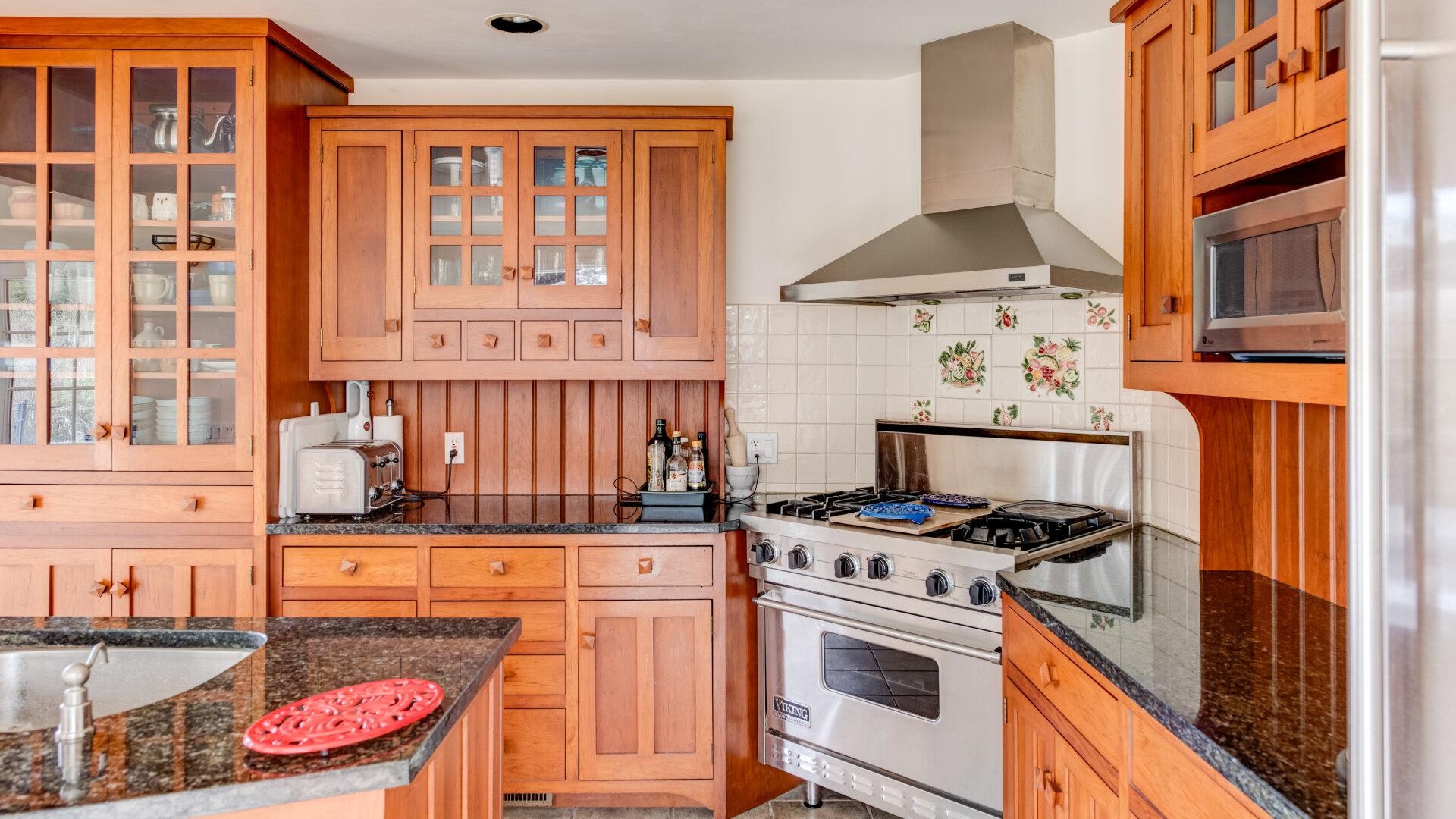 Bridgehampton Vacation Home Five Bedroom