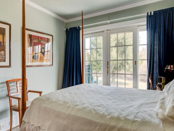 Bridgehampton Vacation Home Five Bedroom