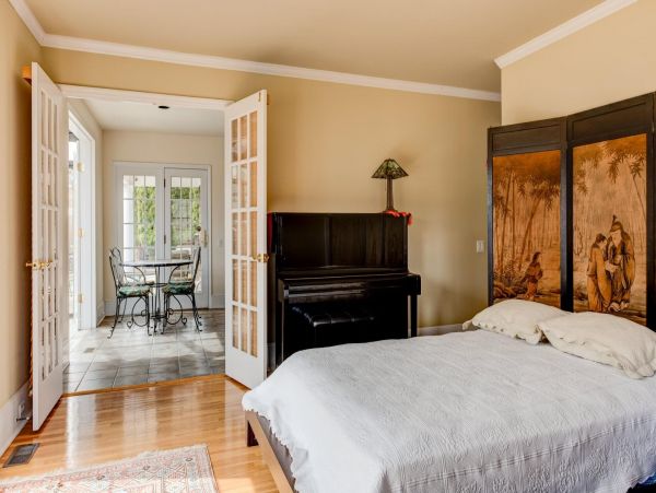 Bridgehampton Vacation Home Five Bedroom