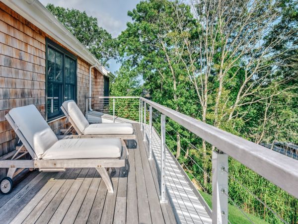 Hamptons Home 999796