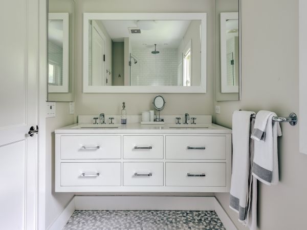 Hamptons Home 999796