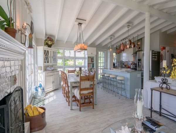 Hamptons Home 999797