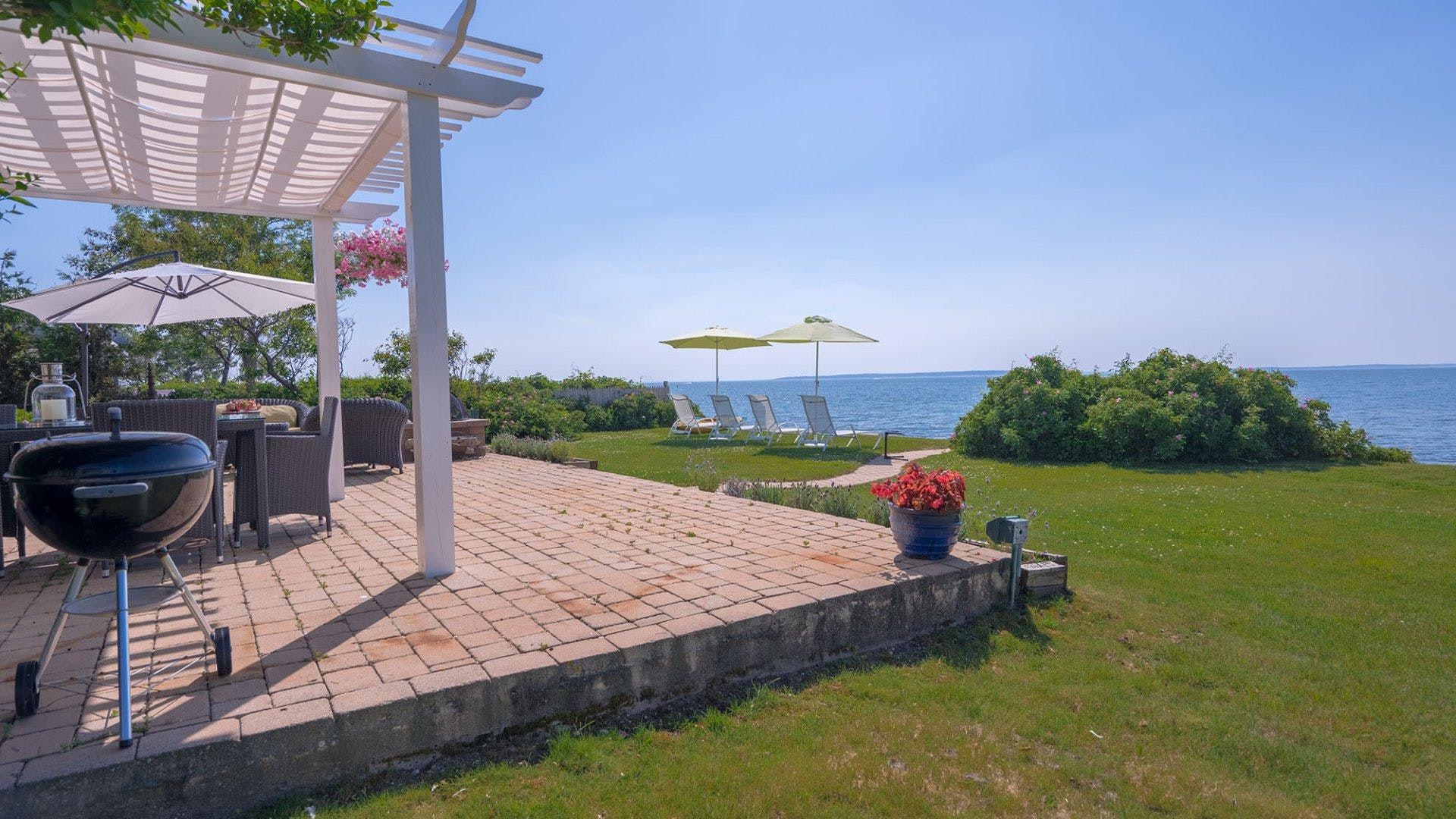 Hamptons Home 999797