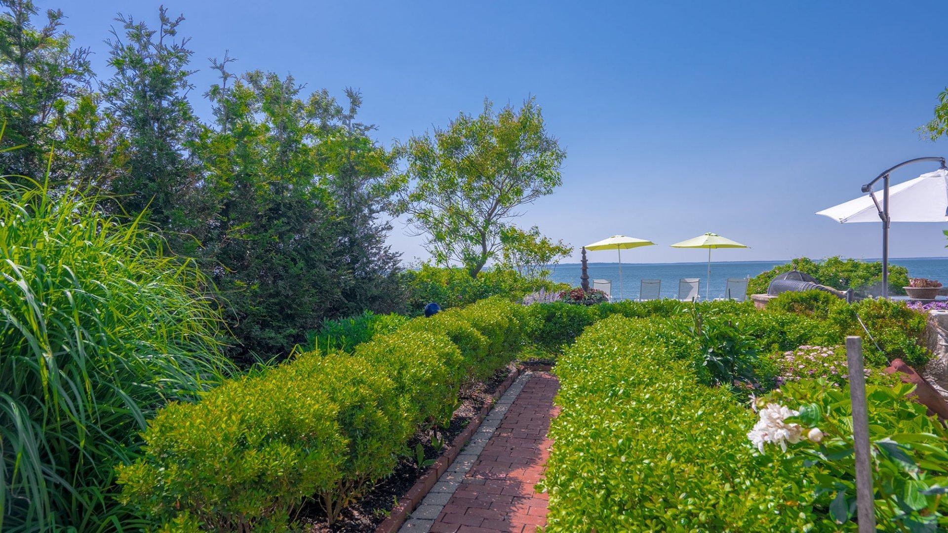 Hamptons Home 999797