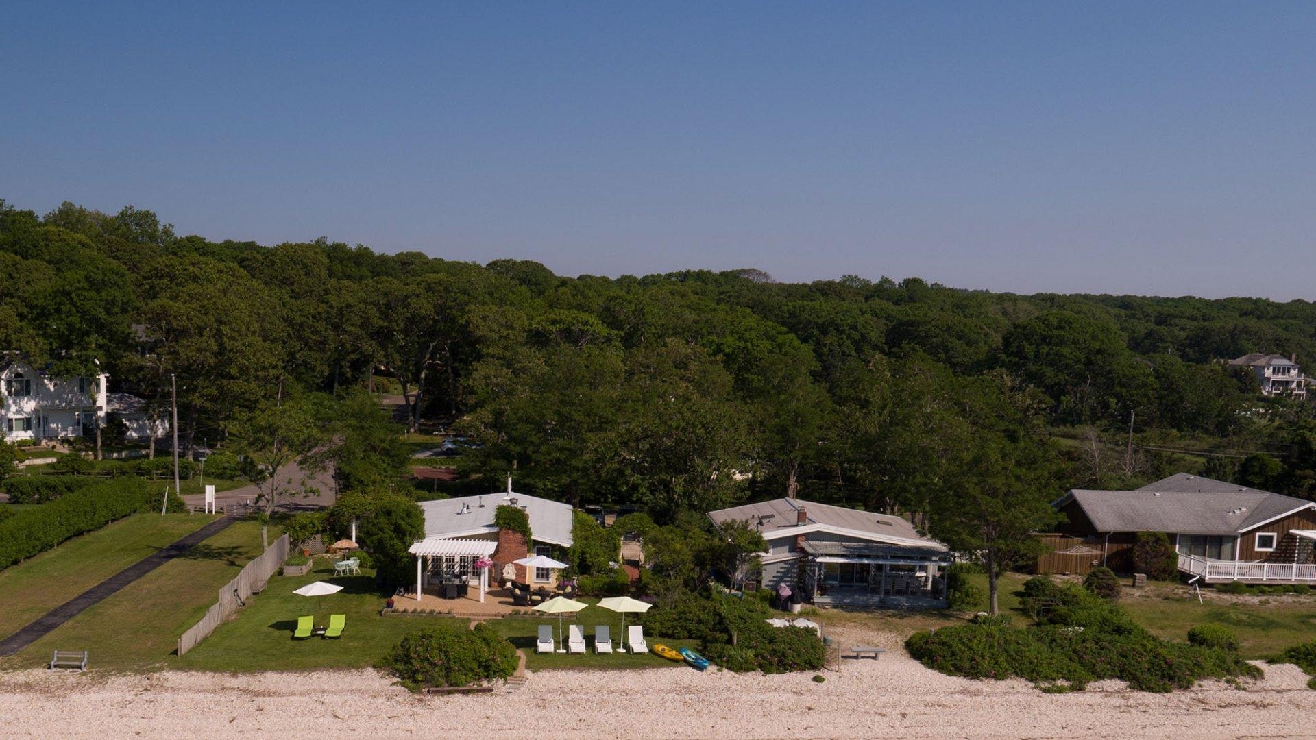 Hamptons Home 999797