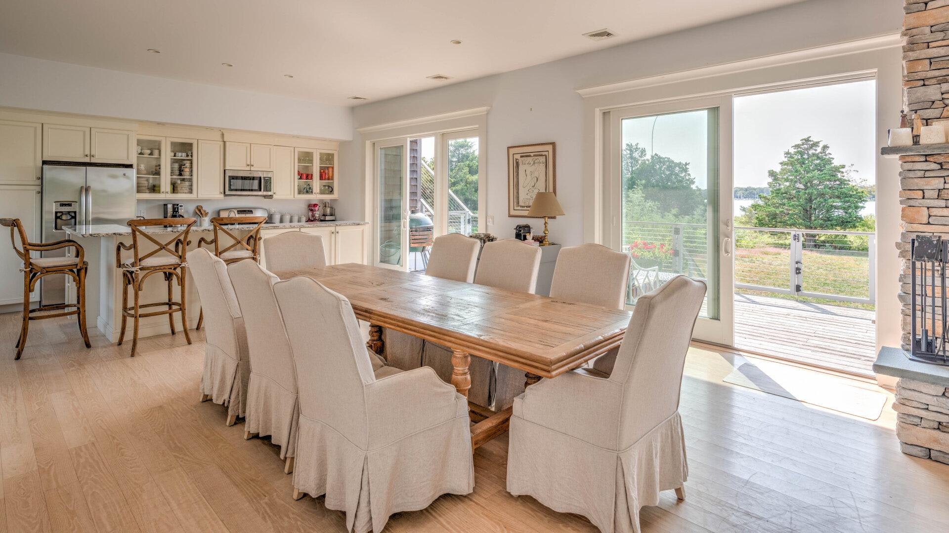 Hamptons Home 999798
