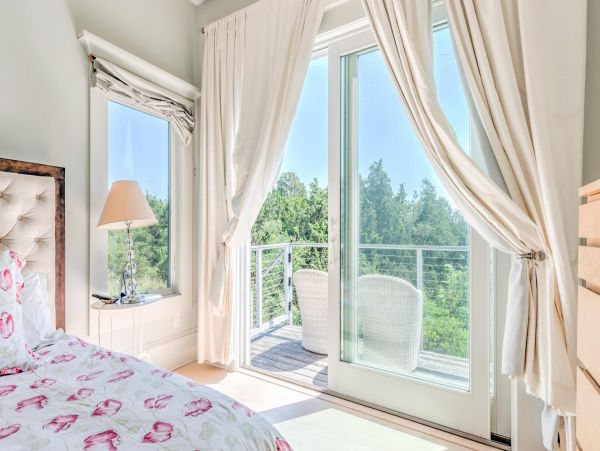 Hamptons Home 999798