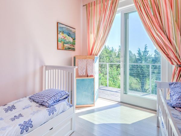 Hamptons Home 999798