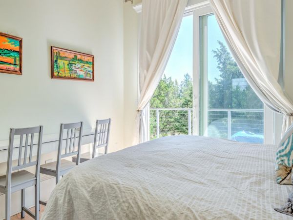 Hamptons Home 999798