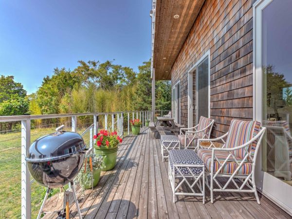 Hamptons Home 999798