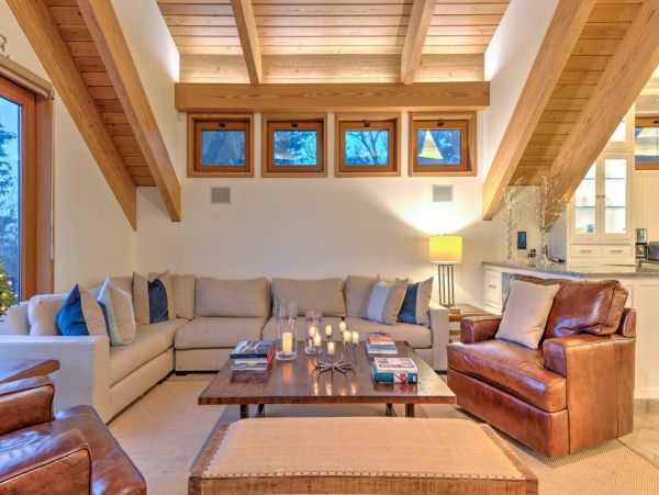 Hamptons Home 999799
