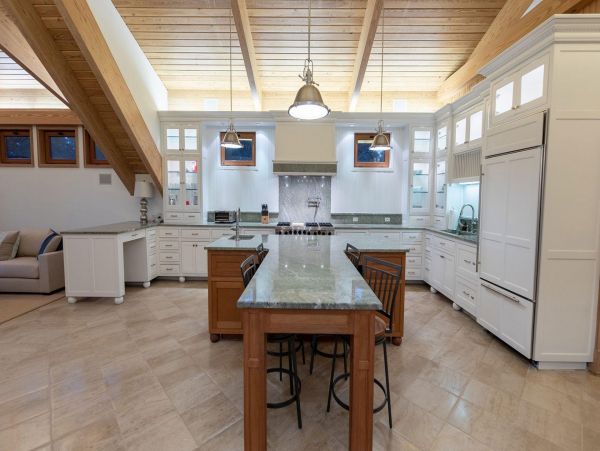 Hamptons Home 999799