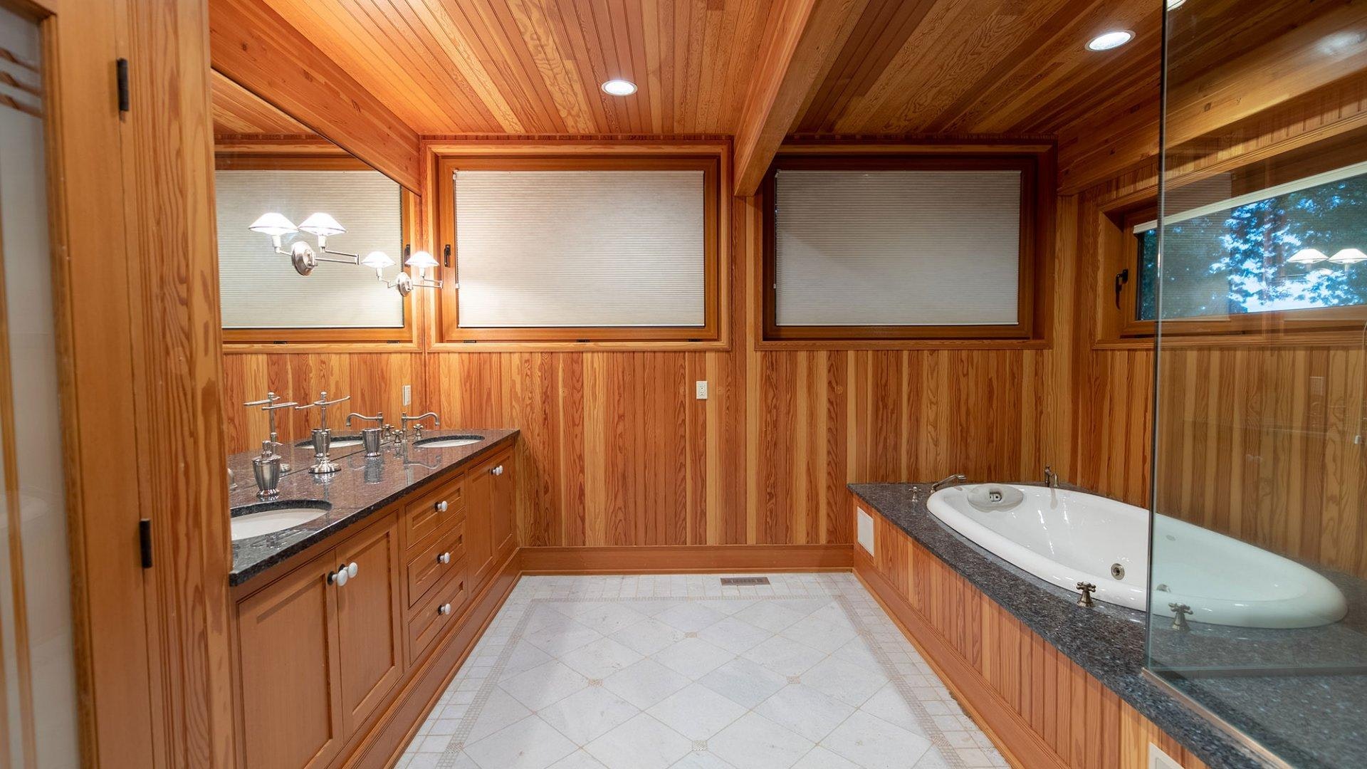 Hamptons Home 999799