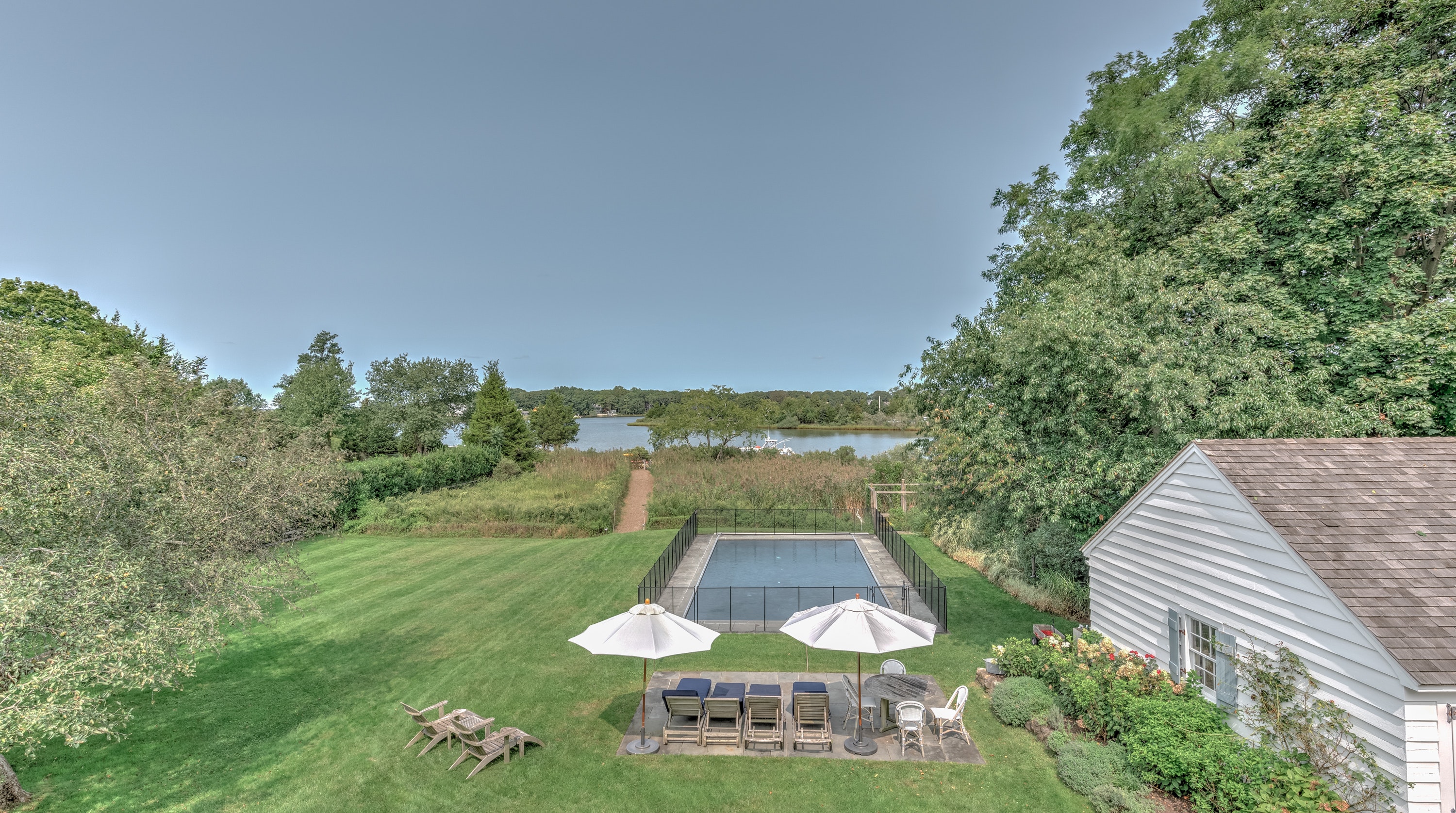 Hamptons Home 999800
