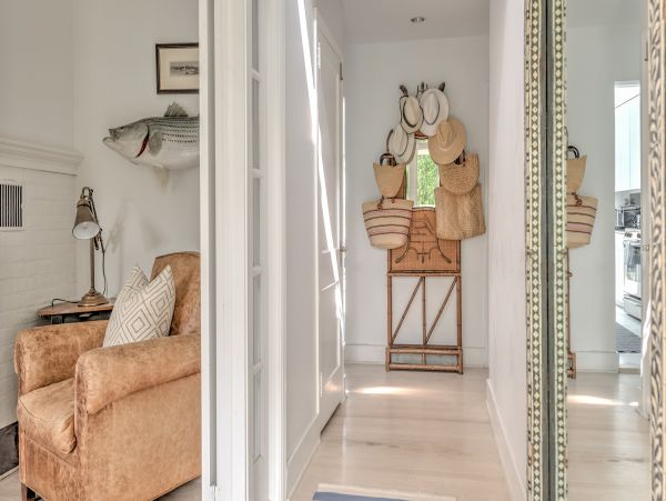 Hamptons Home 999800