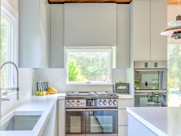 Southampton Vacation Home Five Bedroom with Pool