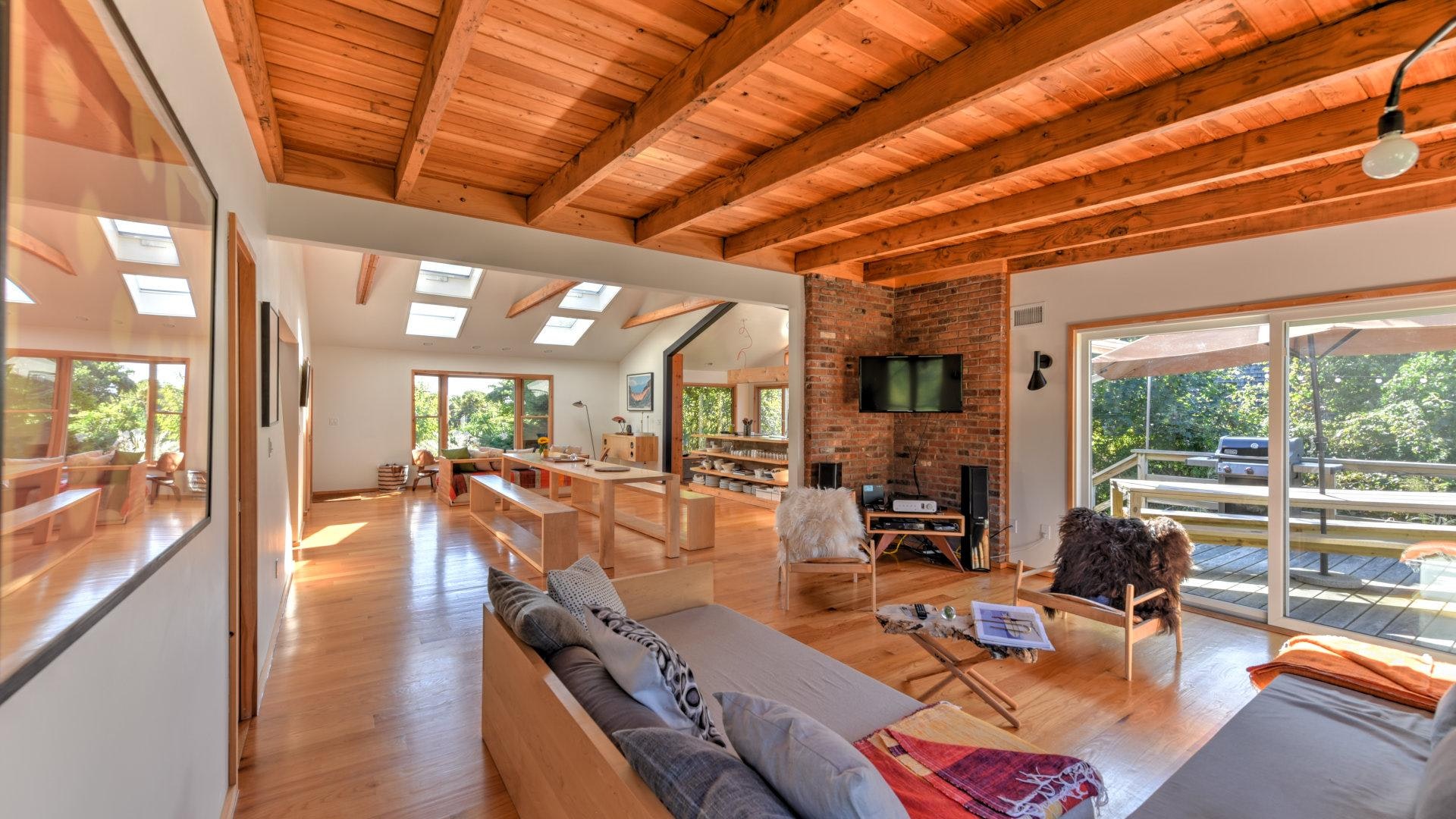 Hamptons Home 999802