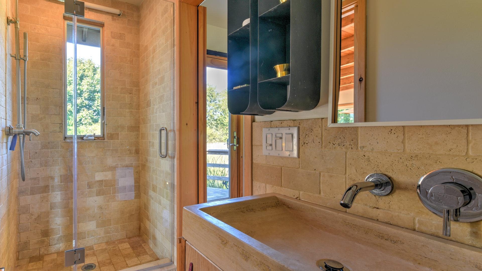 Hamptons Home 999802