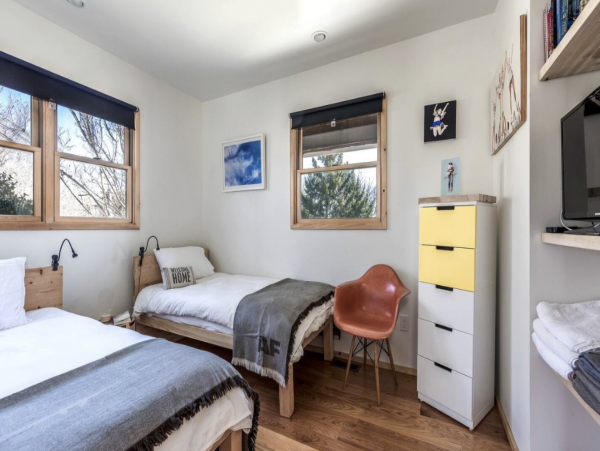 Hamptons Home 999802
