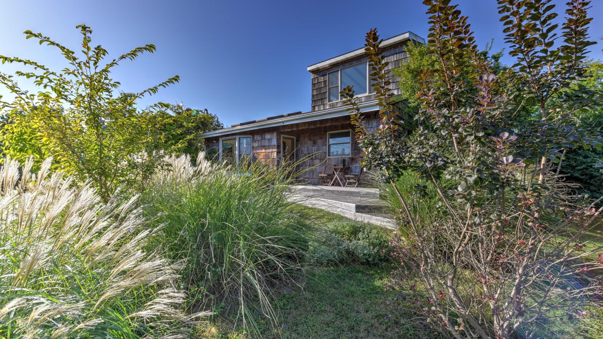 Hamptons Home 999802