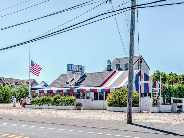 Hamptons Home 999806