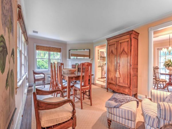 Hamptons Home 999807