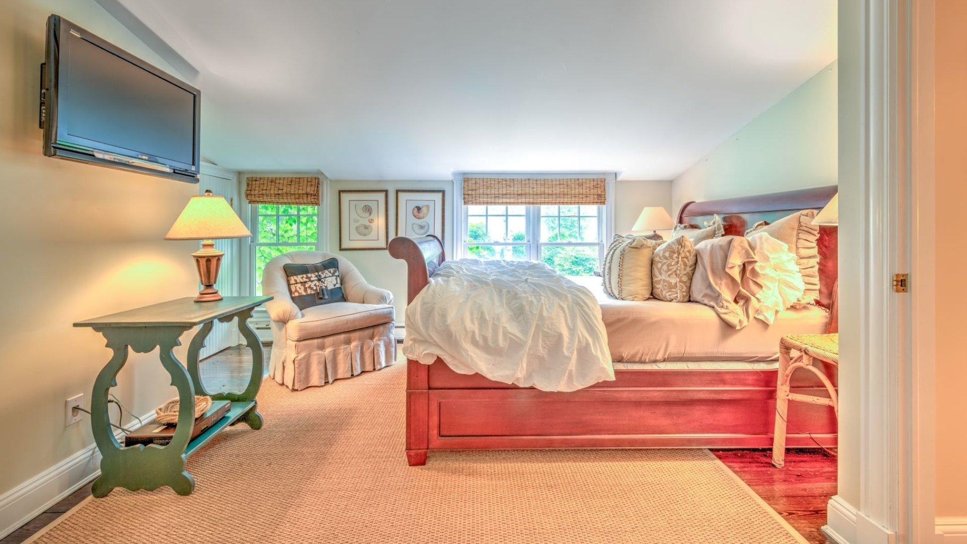 Hamptons Home 999807