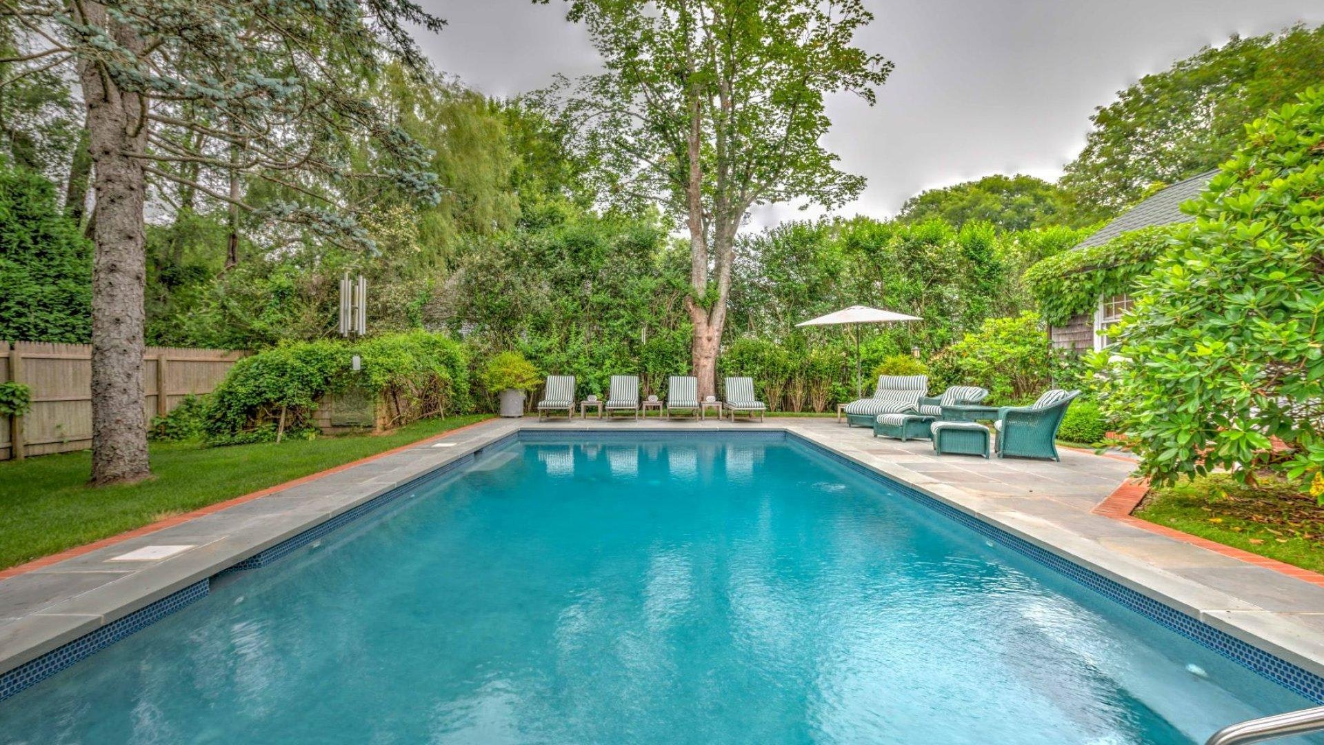 Hamptons Home 999807