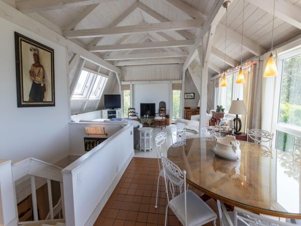 Hamptons Home 999808