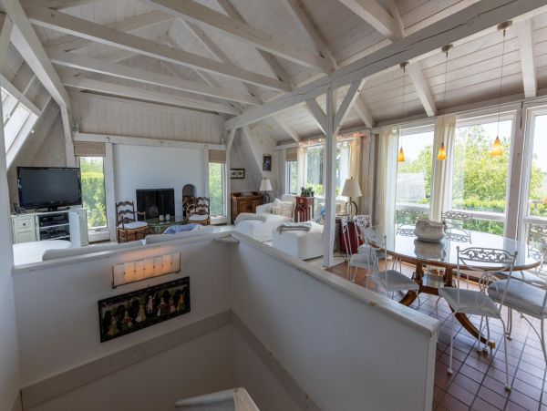 Hamptons Home 999808