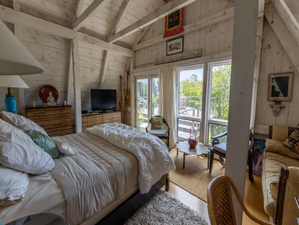 Hamptons Home 999808