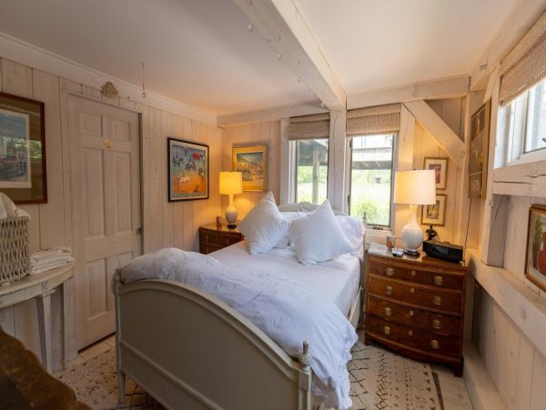 Hamptons Home 999808