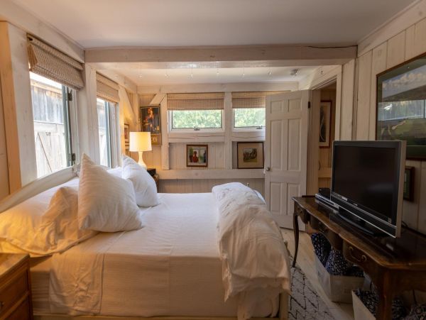 Hamptons Home 999808