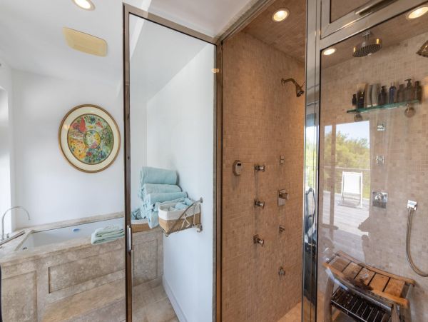 Hamptons Home 999808