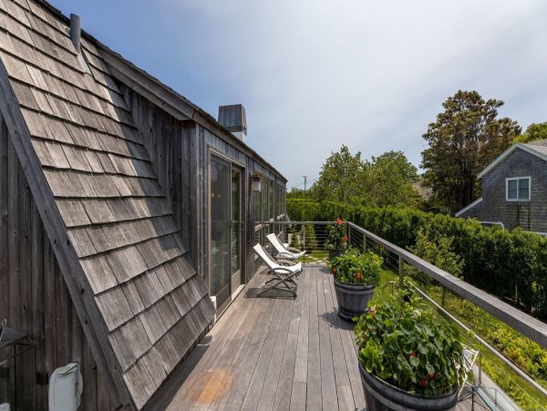 Hamptons Home 999808