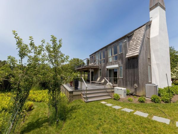 Hamptons Home 999808
