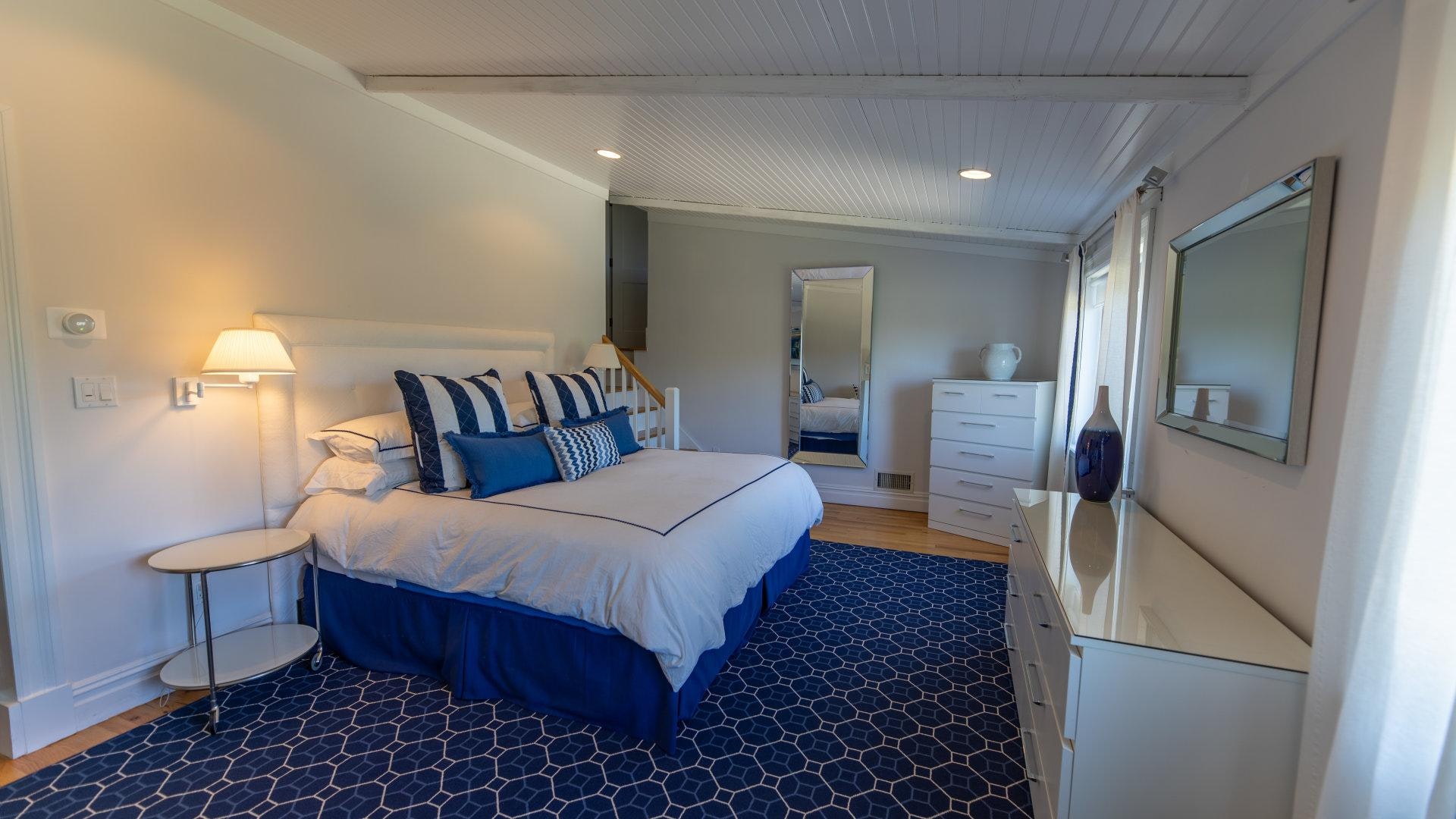Sagaponack Vacation Home Six Bedroom with Pool