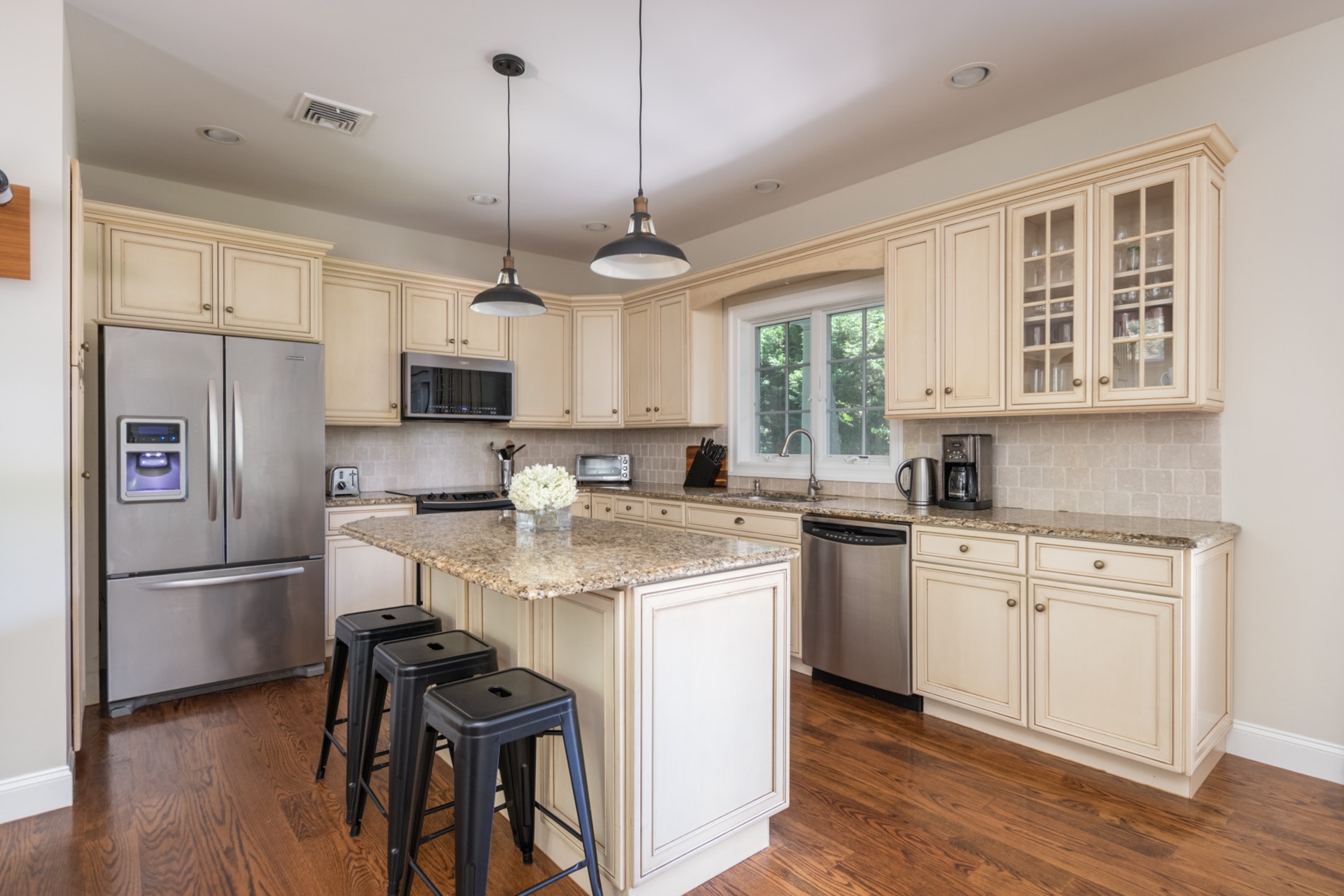 Hamptons Home 999810