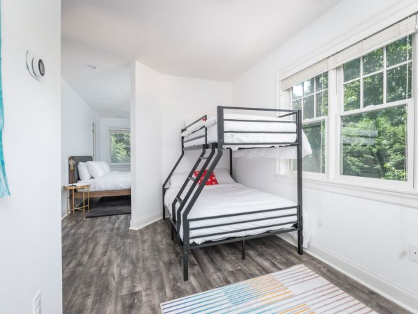 Hamptons Home 999810