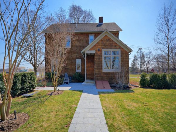 Hamptons Home 999812