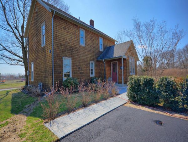Hamptons Home 999812