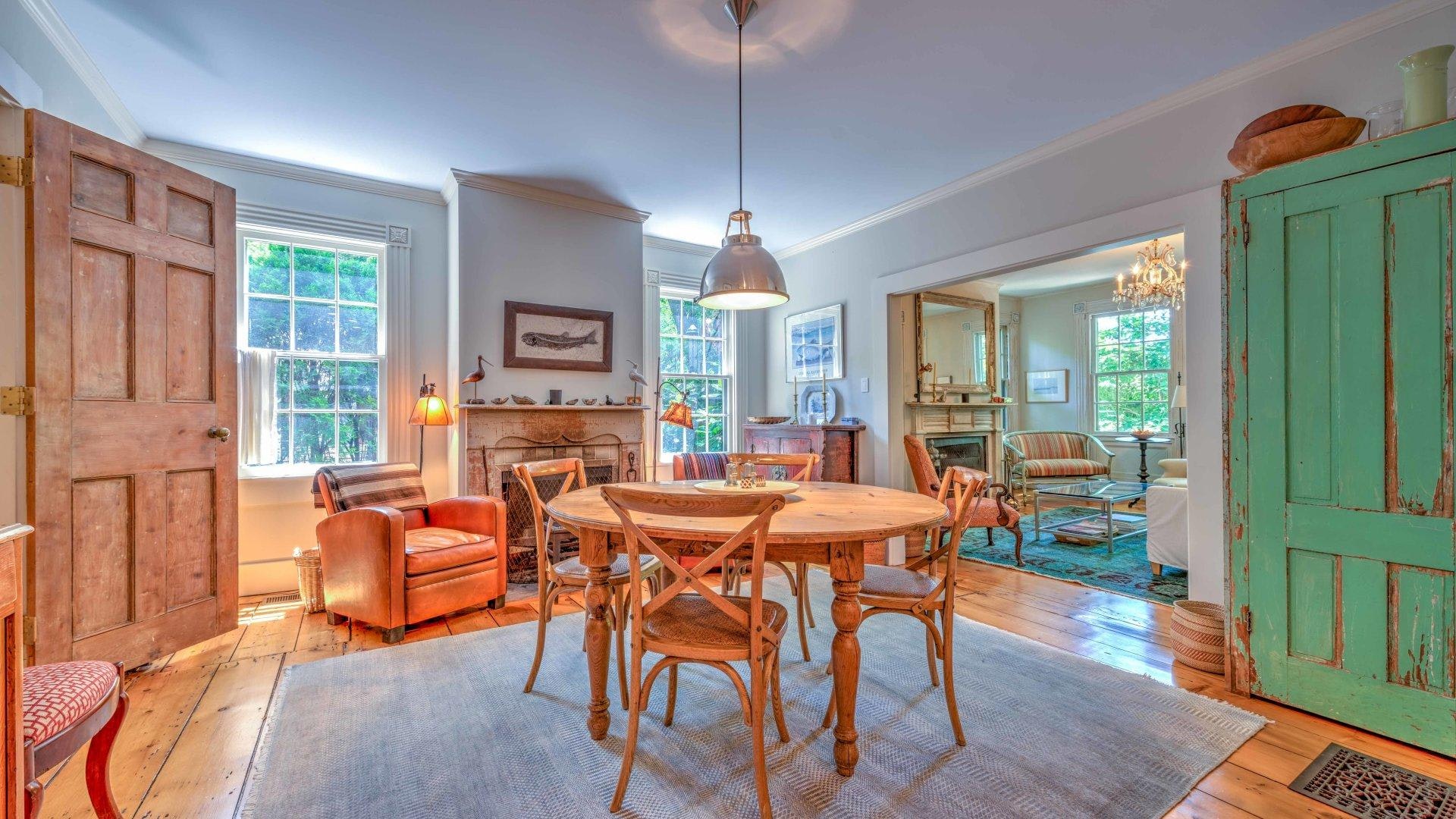 Hamptons Home 999814