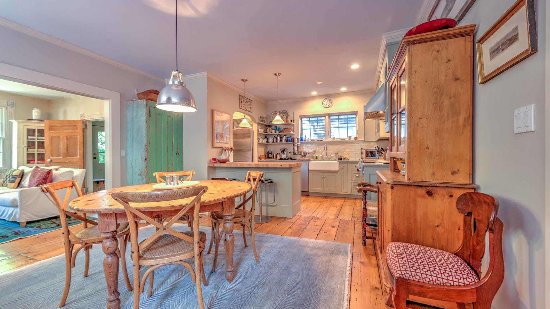 Hamptons Home 999814