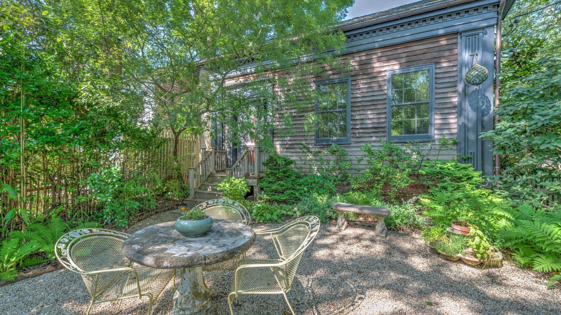 Hamptons Home 999814